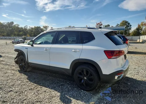 2024 Volkswagen Taos Se z USA, uszkodzony, nr VIN 3VVEX7B28RM086128